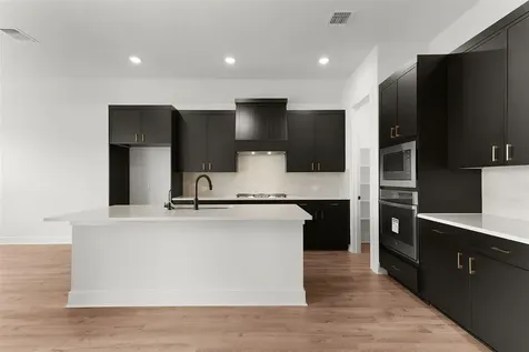1013 Painted Horse Drive Georgetown TX 78633