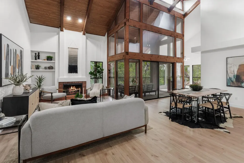4711 Spicewood Springs Road Austin TX 78759