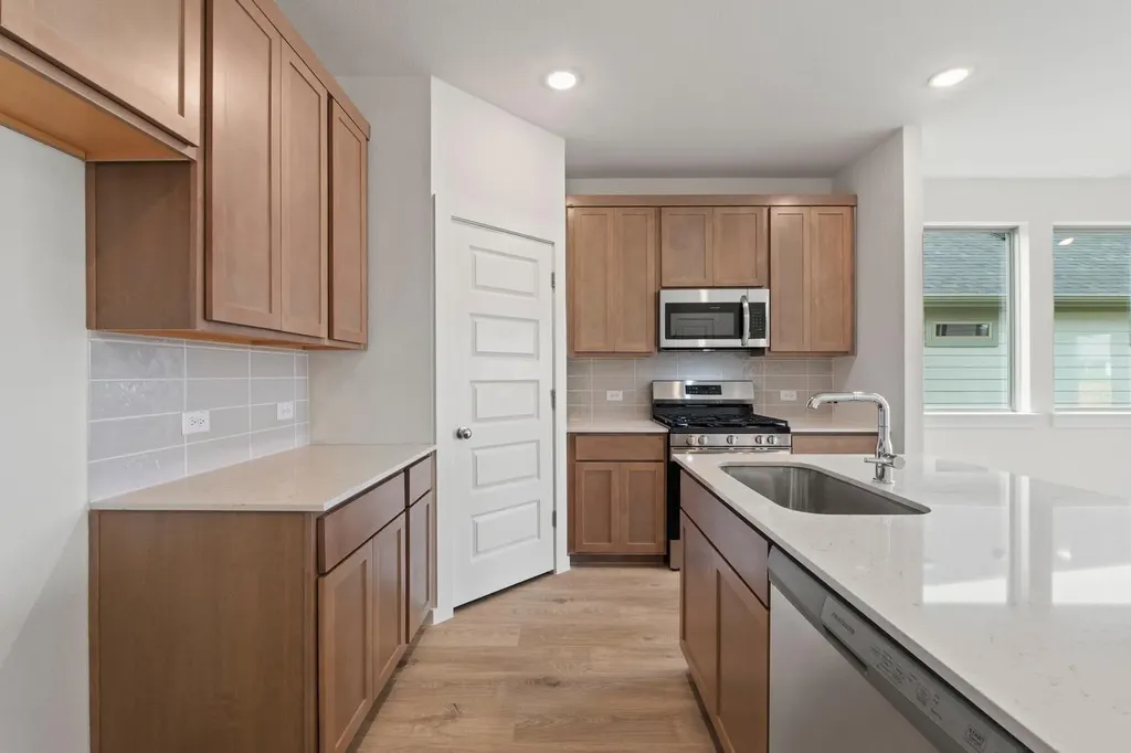 4802 Native Pearl Austin TX 78754
