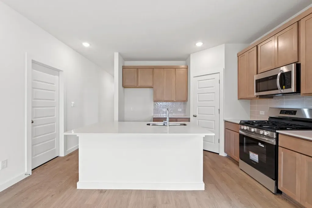 4802 Native Pearl Austin TX 78754