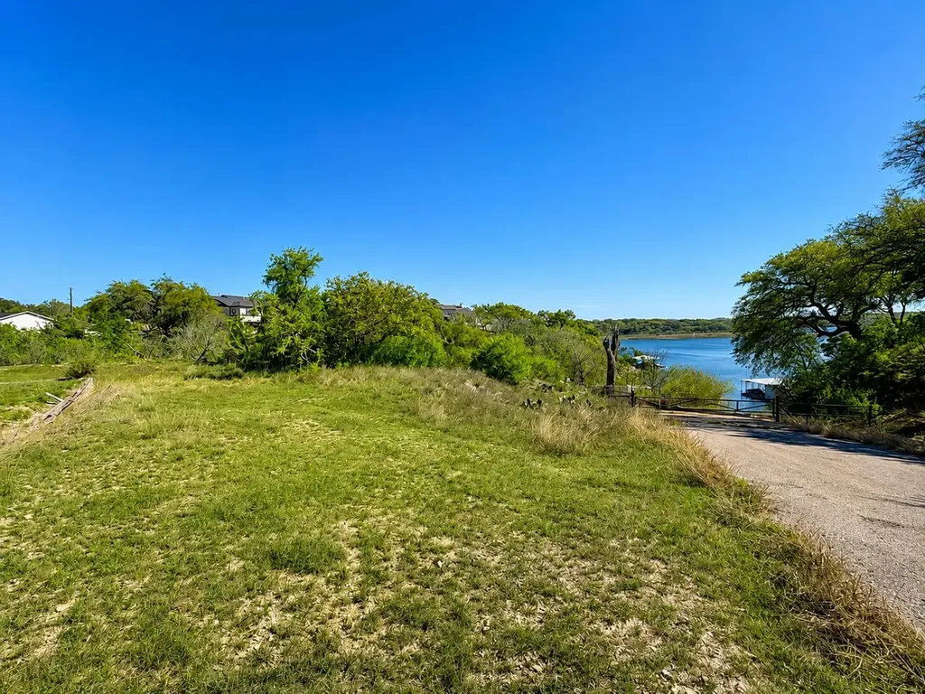 24014 Haynie Flat Road Spicewood TX 78669