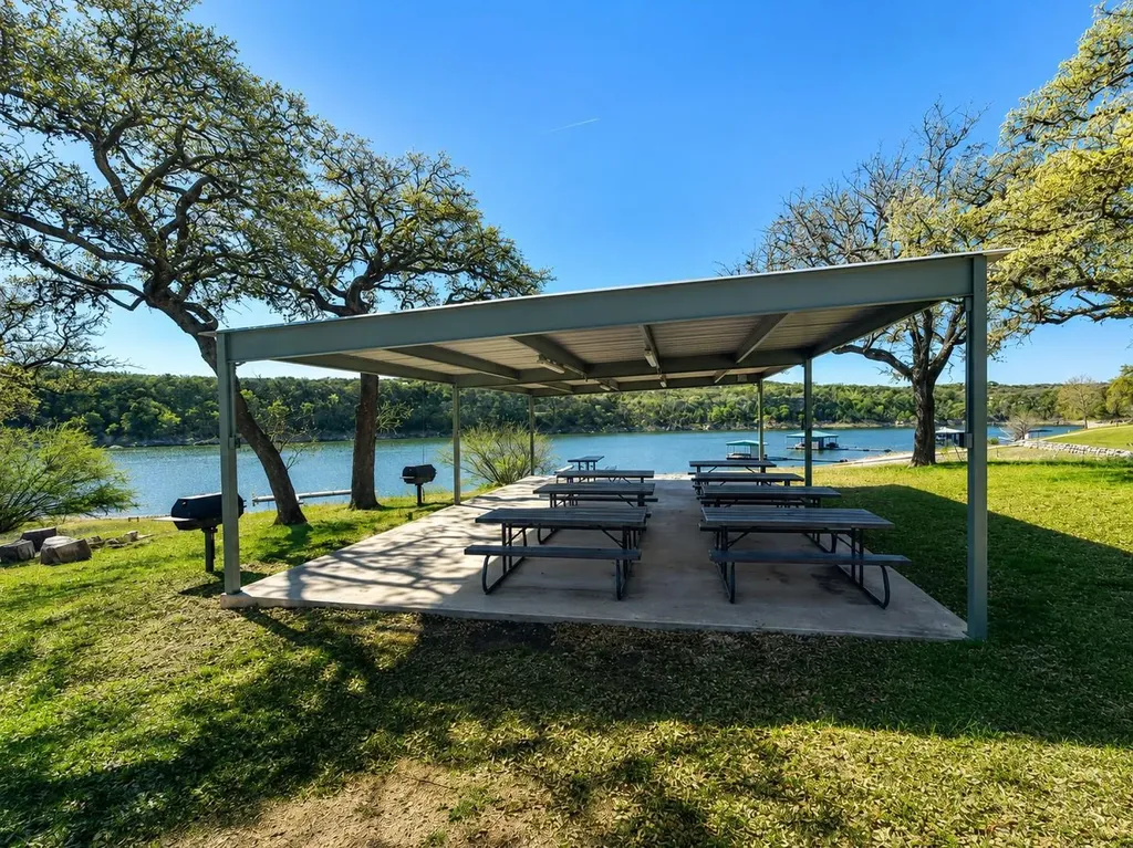 24014 Haynie Flat Road Spicewood TX 78669