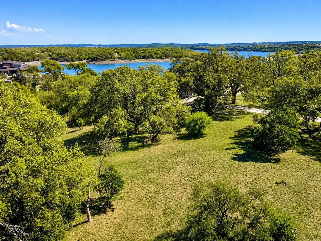 24014 Haynie Flat Road Spicewood TX 78669