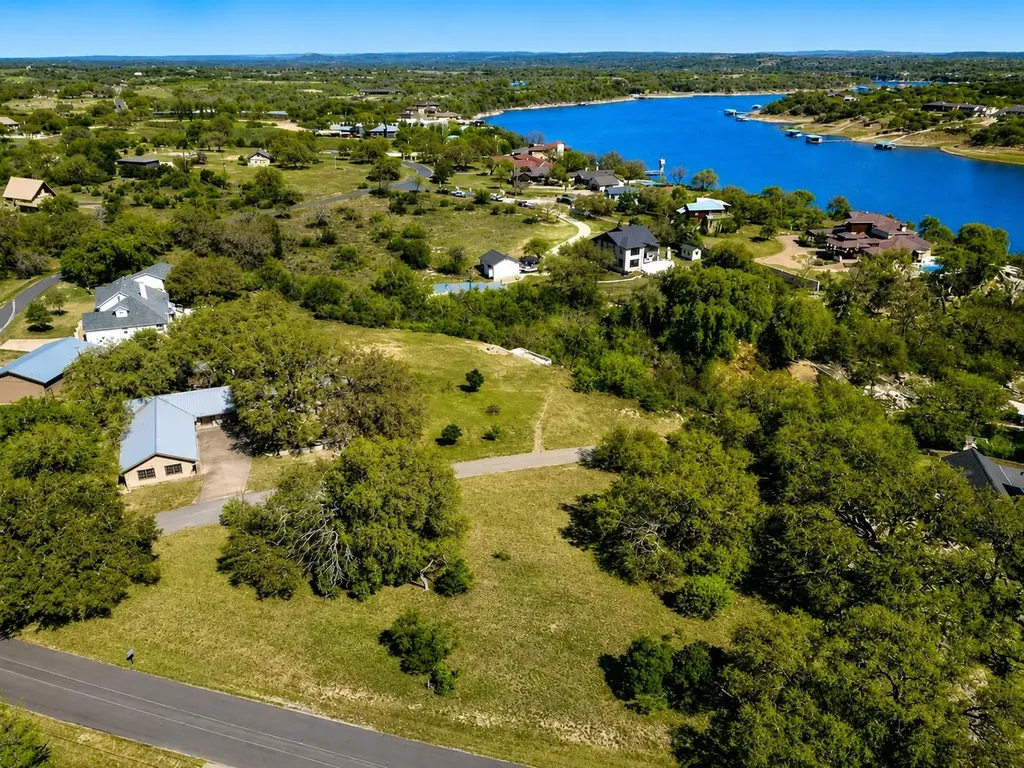 24014 Haynie Flat Road Spicewood TX 78669