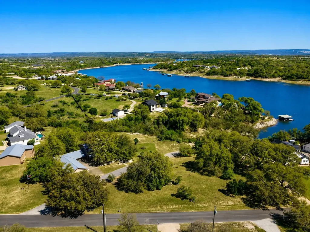 24014 Haynie Flat Road Spicewood TX 78669