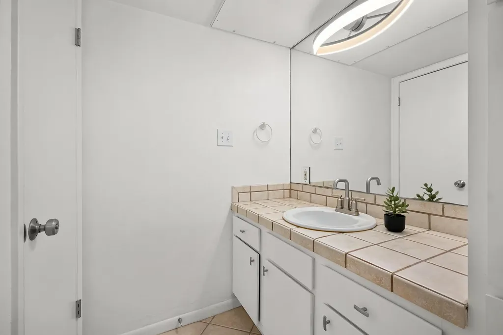 2104 Cullen Avenue Austin TX 78757