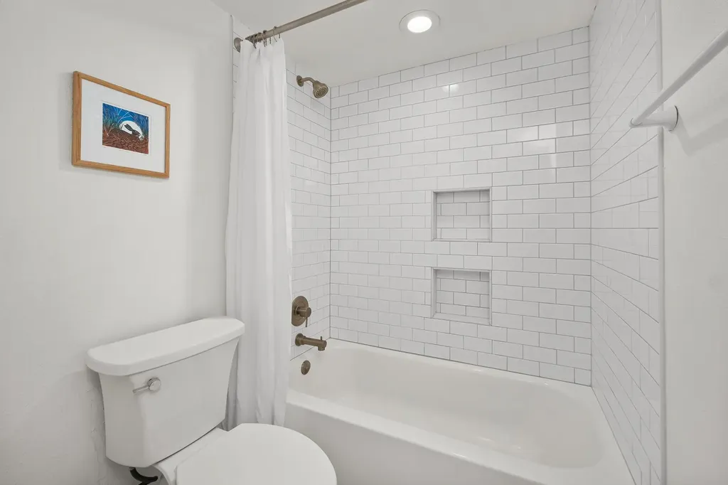 2104 Cullen Avenue Austin TX 78757