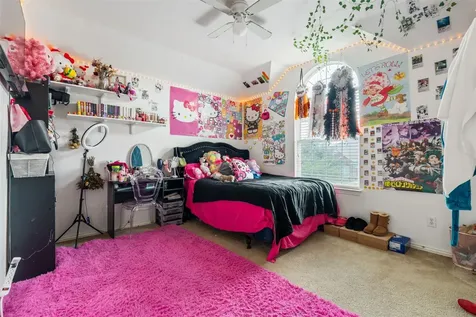 1002 Wallin Farms Cove Hutto TX 78634