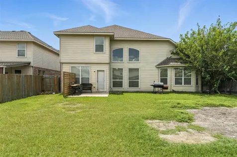 1002 Wallin Farms Cove Hutto TX 78634