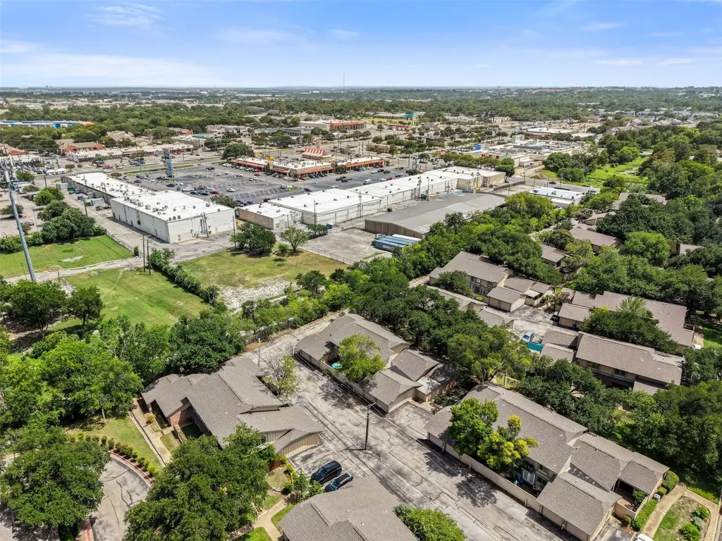 9622 Covey Ridge Lane Austin TX 78758
