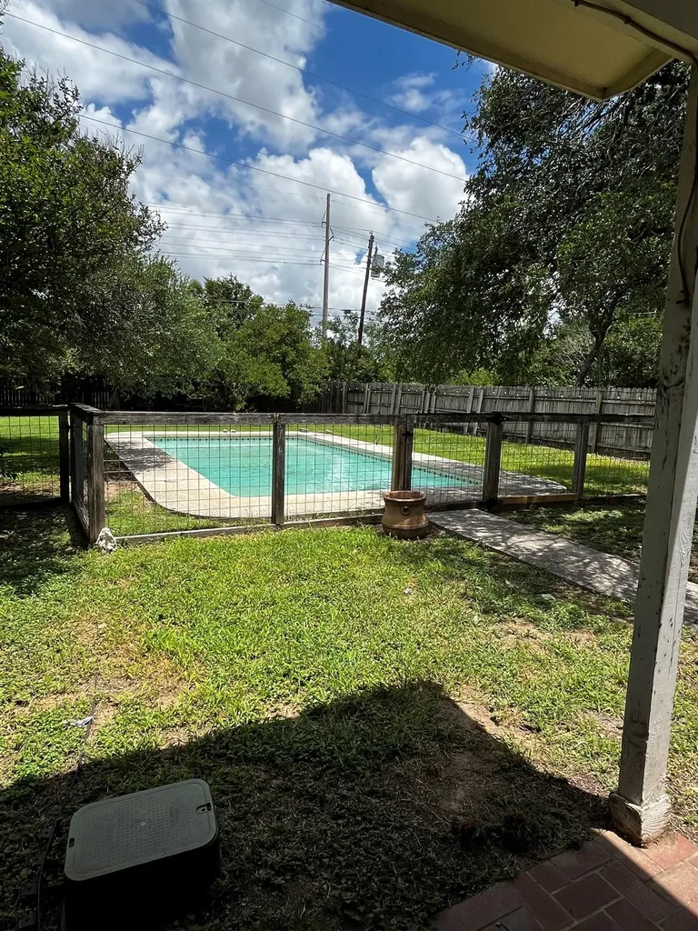 1903 Lime Rock Drive Round Rock TX 78681