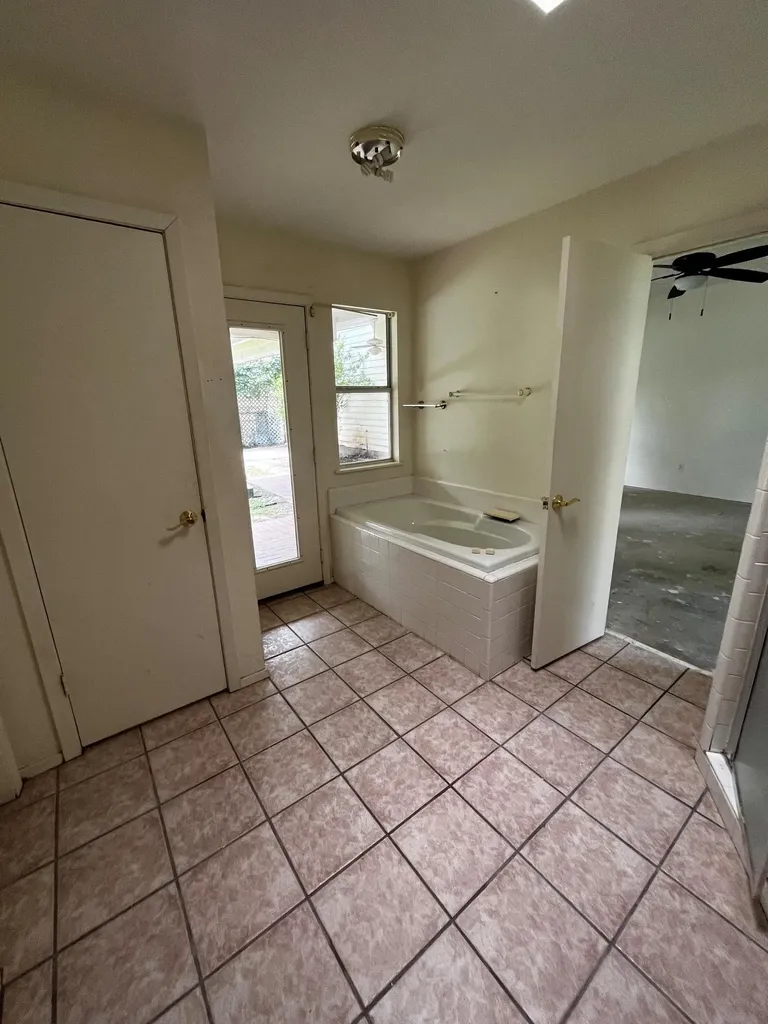 1903 Lime Rock Drive Round Rock TX 78681
