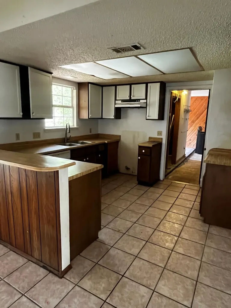 1903 Lime Rock Drive Round Rock TX 78681
