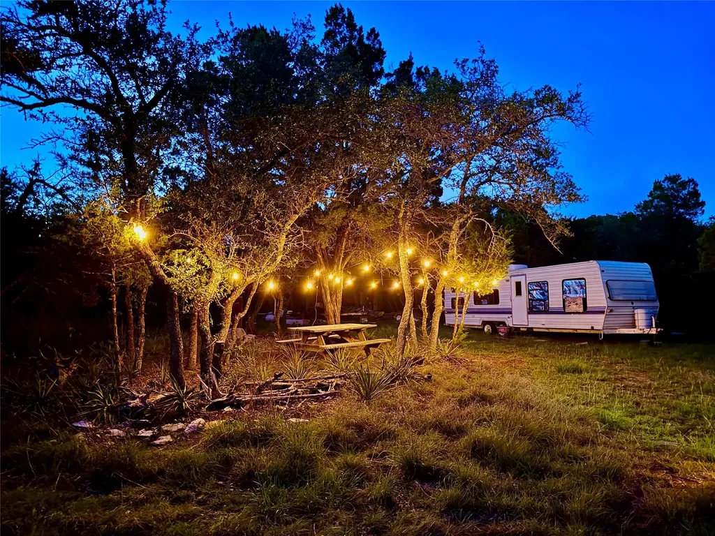 3600 Stagecoach Ranch Loop Dripping Springs TX 78620
