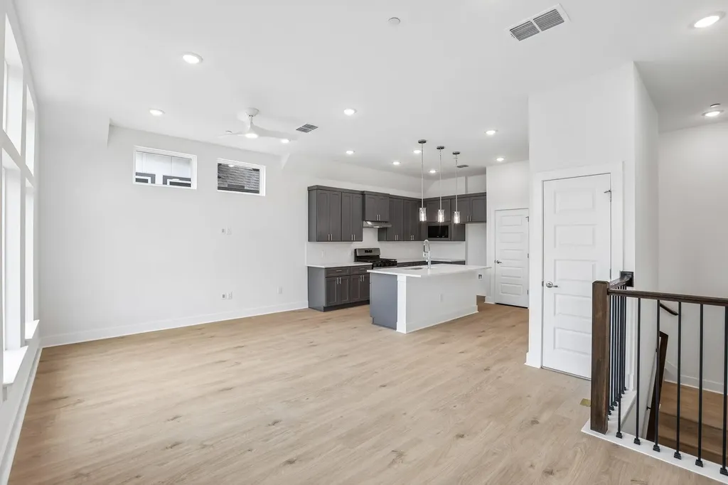 200 W 56th Street Austin TX 78751