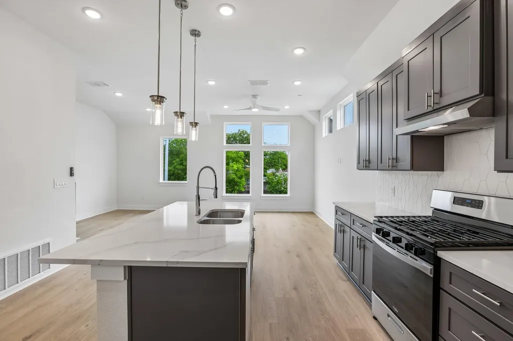 200 W 56th Street Austin TX 78751