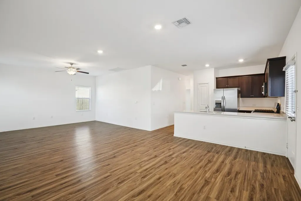 15312 Sweet Mimosa Drive Del Valle TX 78617