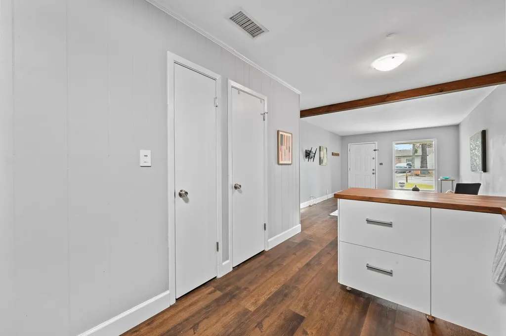 6302 Thurgood Avenue Austin TX 78721