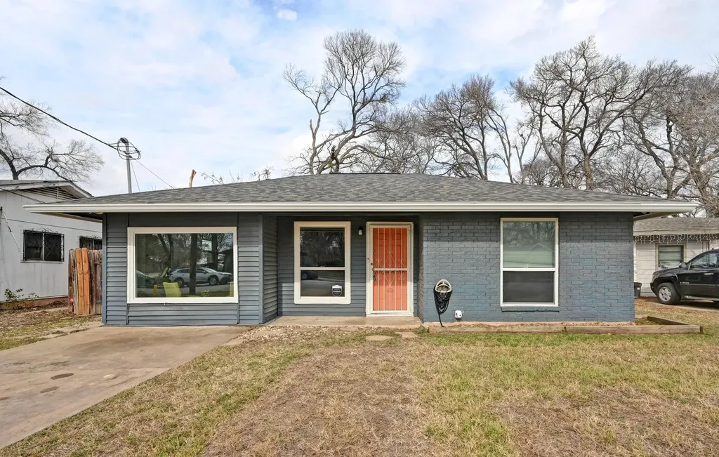 6302 Thurgood Avenue Austin TX 78721