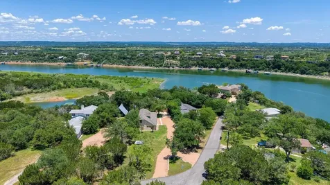 25400 Cove Drive Spicewood TX 78669