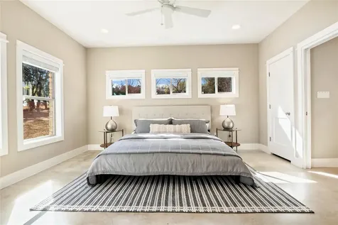 25400 Cove Drive Spicewood TX 78669