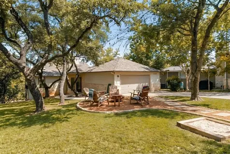 25400 Cove Drive Spicewood TX 78669
