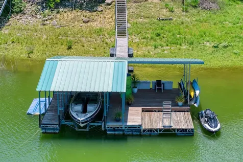 25400 Cove Drive Spicewood TX 78669