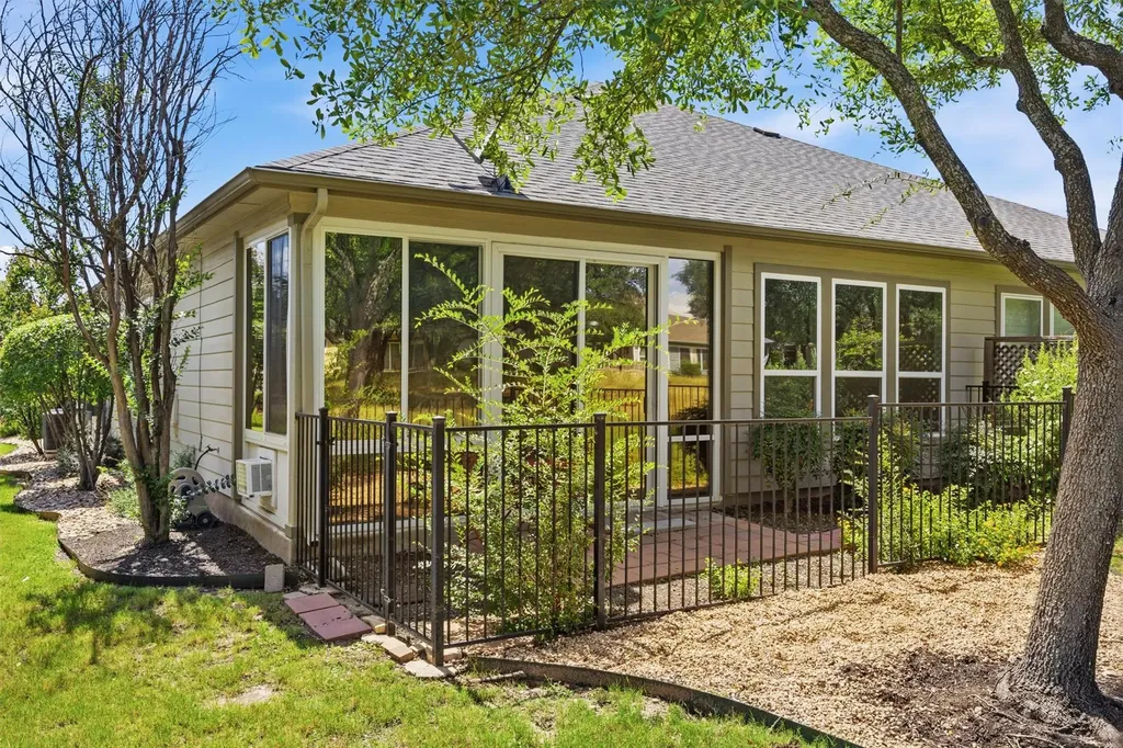 106 Portsmouth Drive Georgetown TX 78633