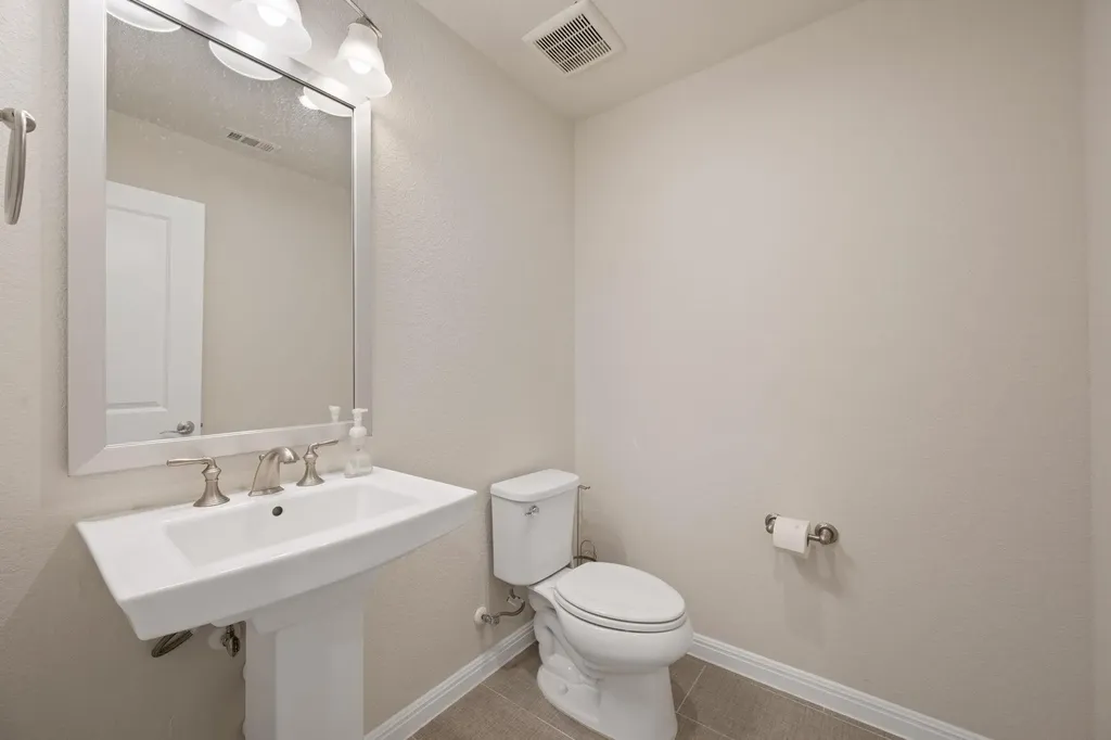 4301 Sandorna View Leander TX 78641