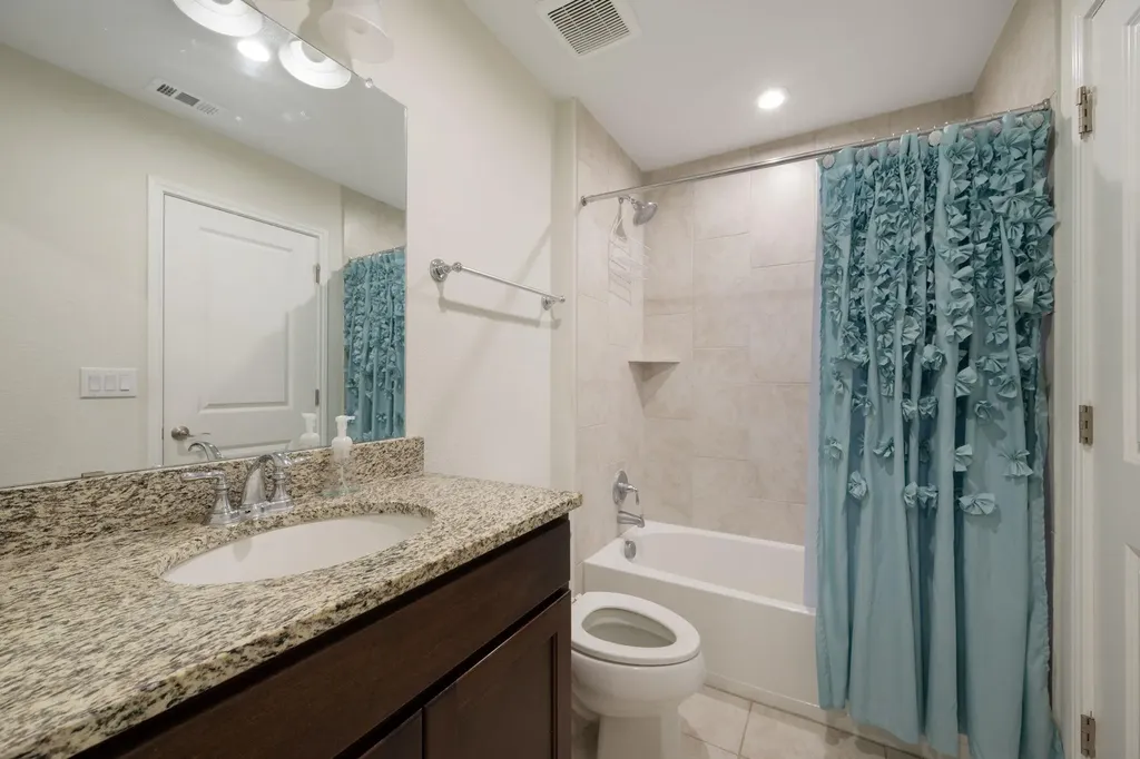 4301 Sandorna View Leander TX 78641