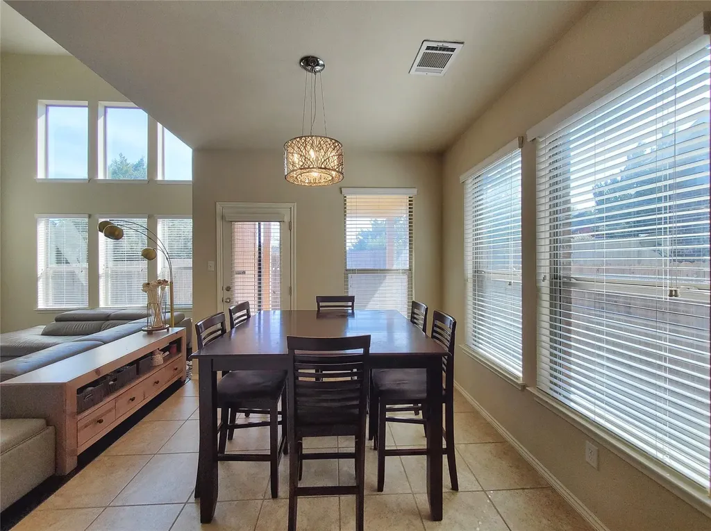 1436 Lindo Drive Leander TX 78641