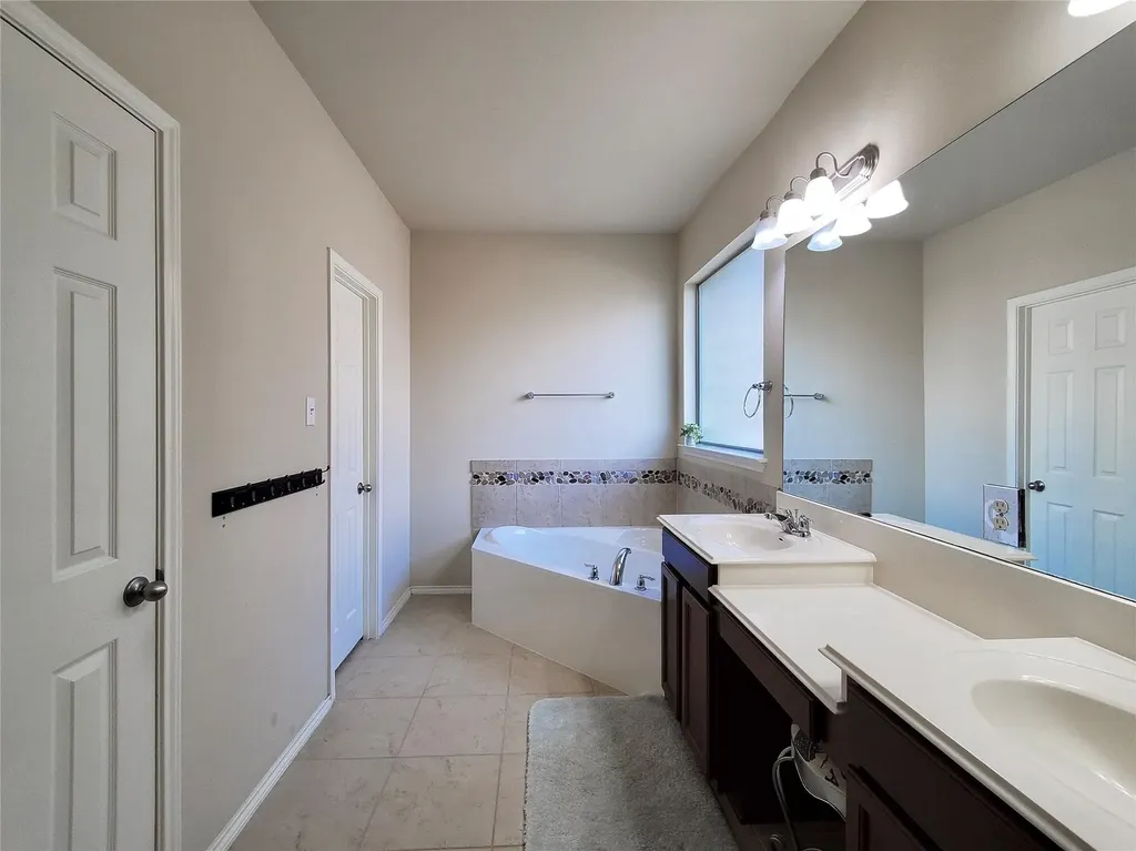 1436 Lindo Drive Leander TX 78641