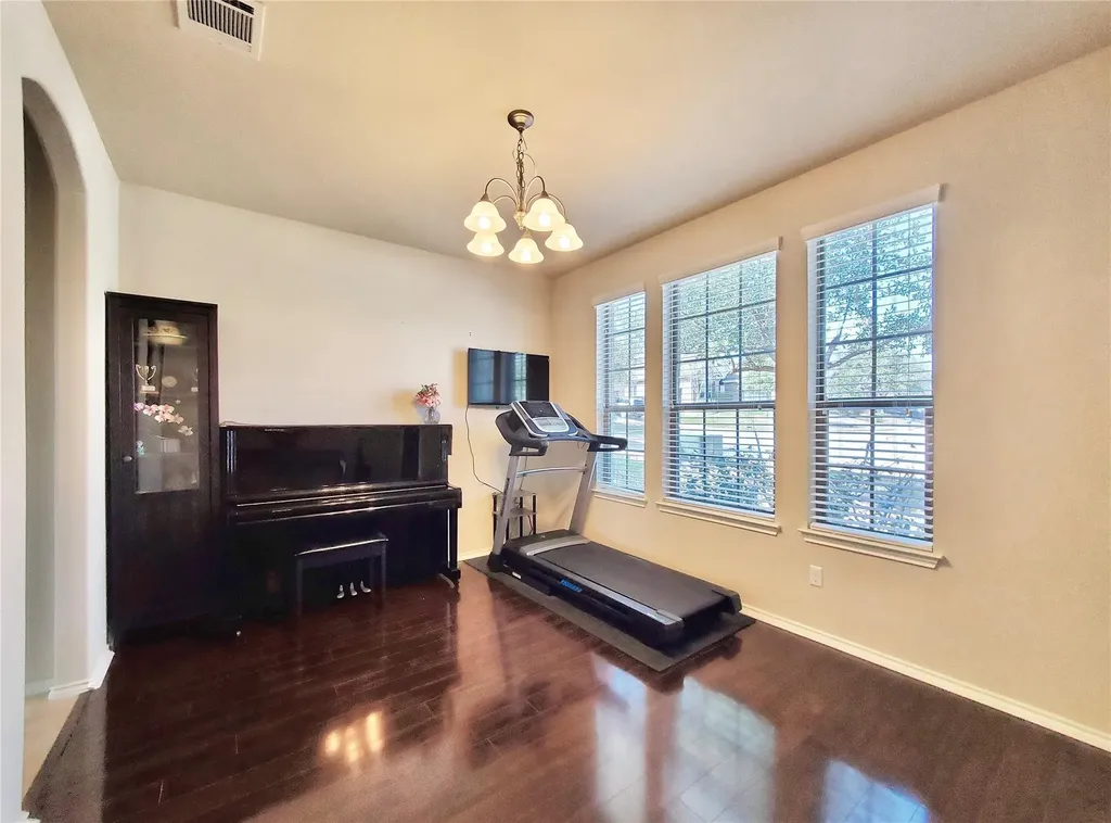 1436 Lindo Drive Leander TX 78641