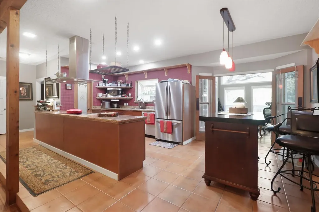 102 N Lake Hills Drive Austin TX 78733