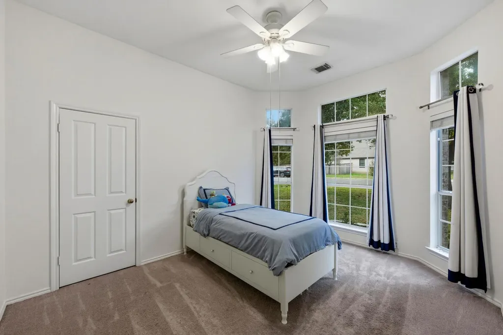 5313 Concho Creek Bend Austin TX 78735