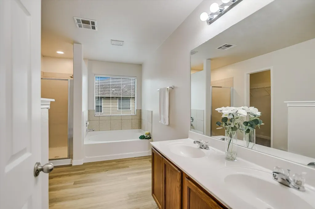 111 Dove Song Drive Leander TX 78641