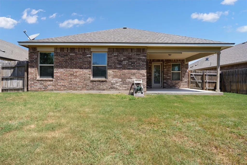 612 Heinatz Flat Lane Leander TX 78641