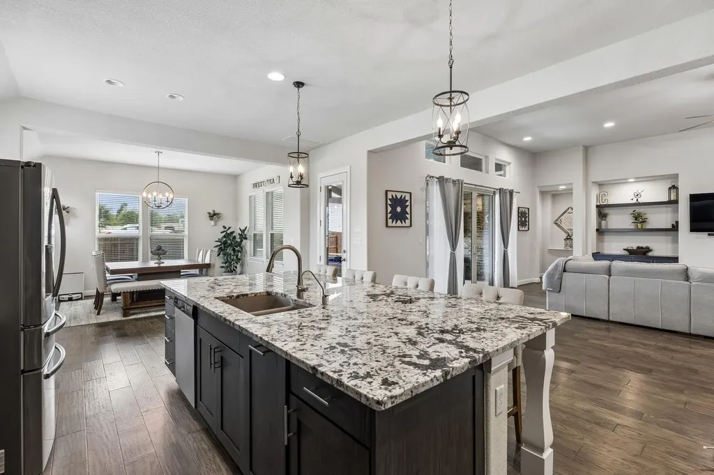 238 Arapaho Drive Kyle TX 78640