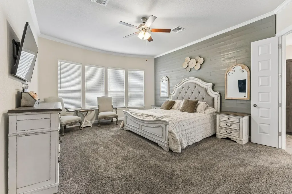 238 Arapaho Drive Kyle TX 78640