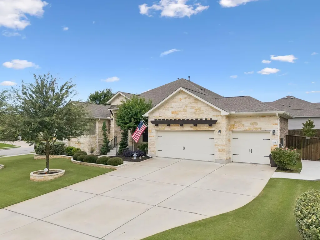 238 Arapaho Drive Kyle TX 78640