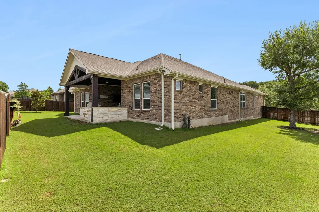 238 Arapaho Drive Kyle TX 78640