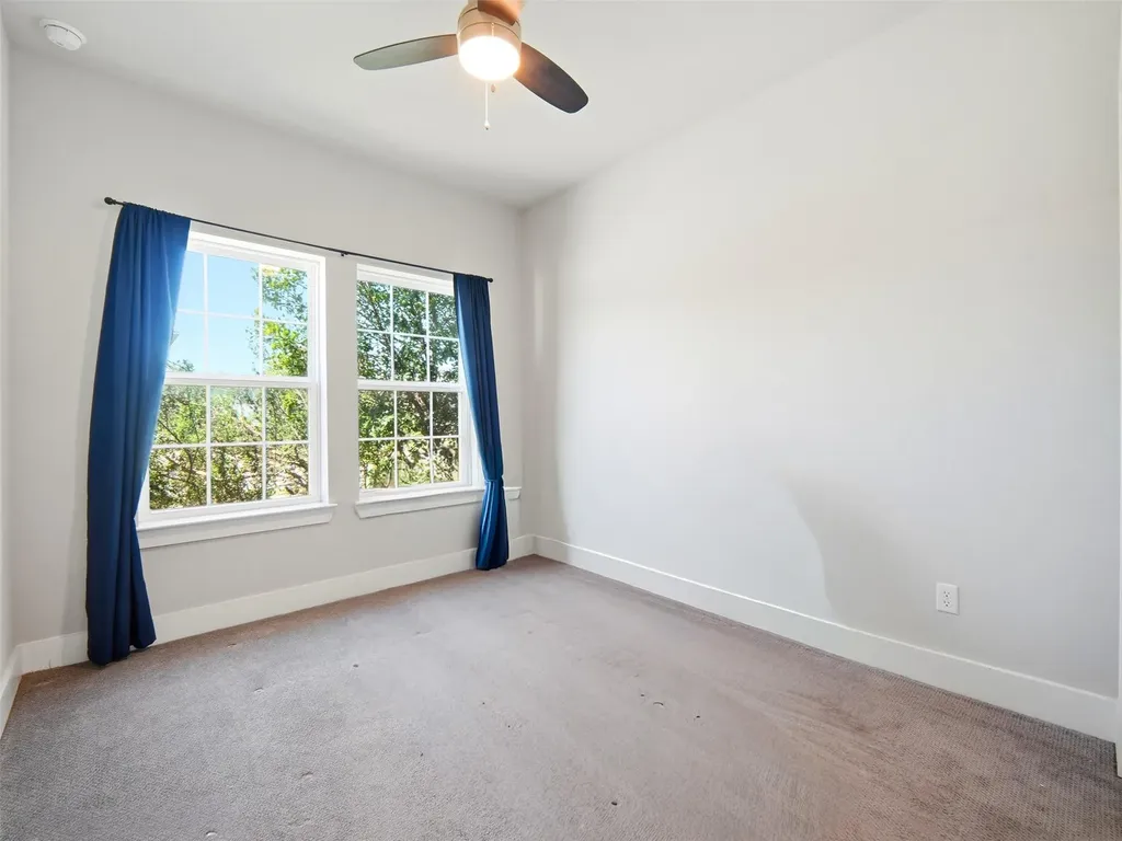 208 Winding Hollow Lane Georgetown TX 78628