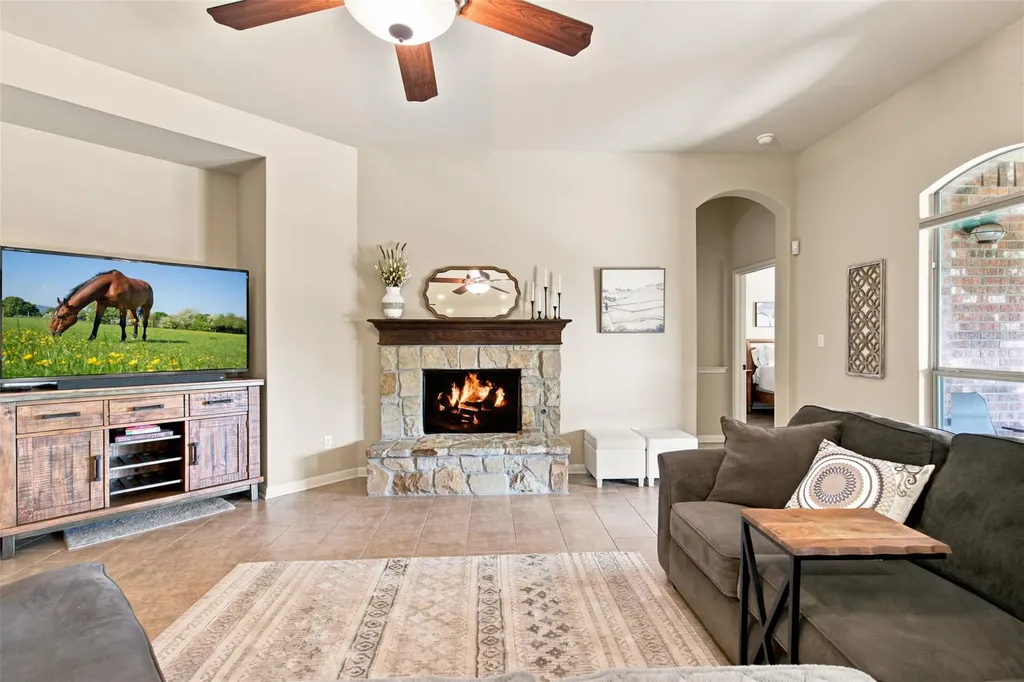 113 Courtland Circle Austin TX 78737