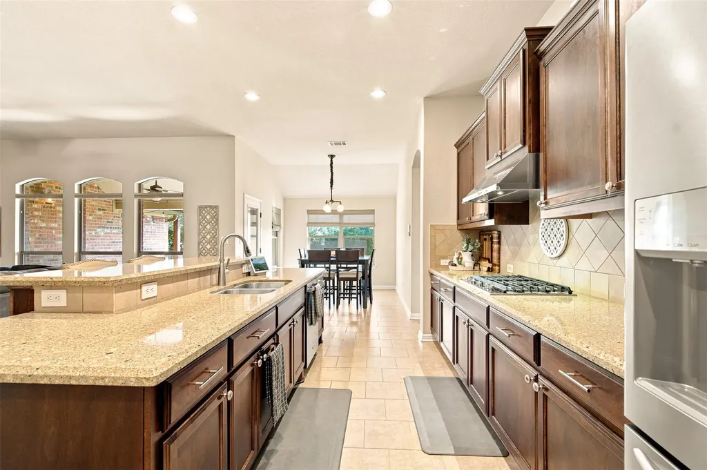 113 Courtland Circle Austin TX 78737
