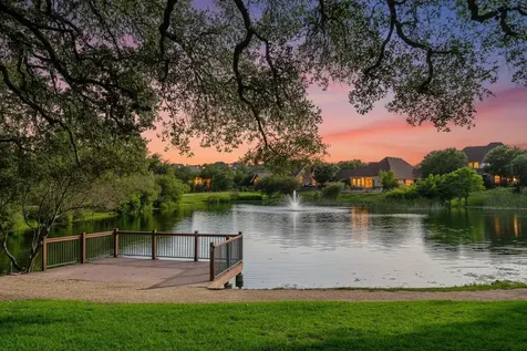 113 Courtland Circle Austin TX 78737