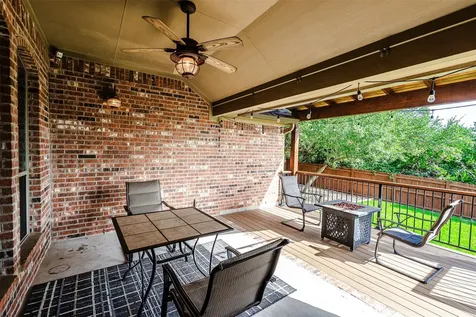 113 Courtland Circle Austin TX 78737