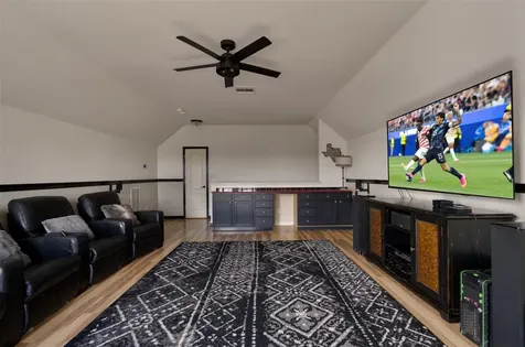 113 Courtland Circle Austin TX 78737