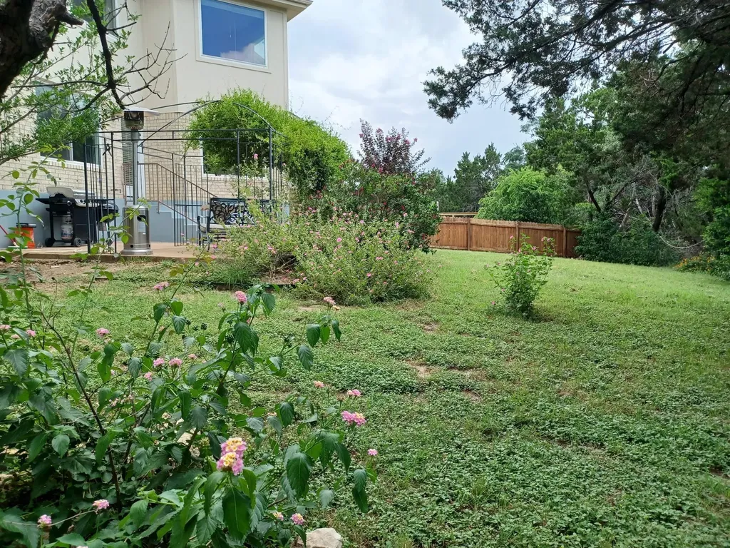 3744 Top Rock Lane Round Rock TX 78681