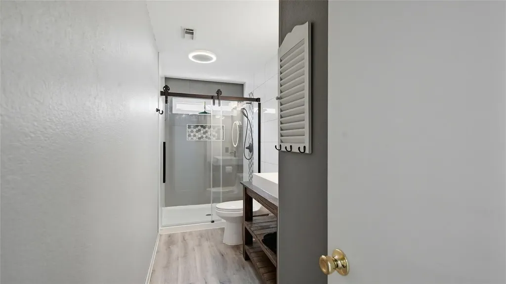 3744 Top Rock Lane Round Rock TX 78681