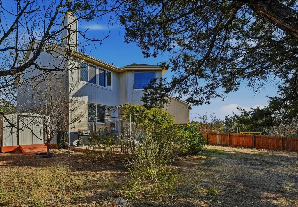 3744 Top Rock Lane Round Rock TX 78681